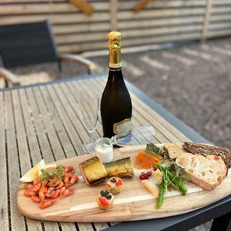 Lango Fjord Glamping Nr 1 Luxe tent Nakskov